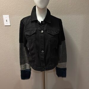 FDJ jacket size women’s size‎ small